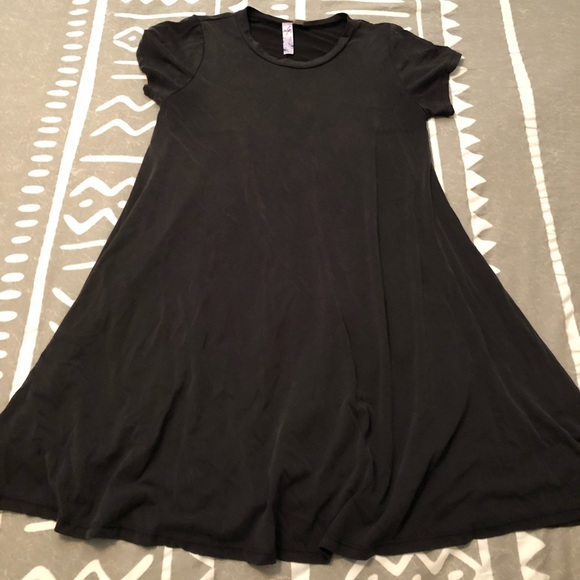 Alya Dresses & Skirts - SOLD Alya T Shirt Dress, from Francesca’s